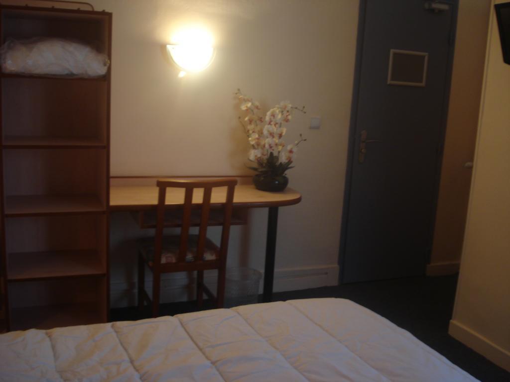 Hotel Le Terminus Tarascon Zewnętrze zdjęcie