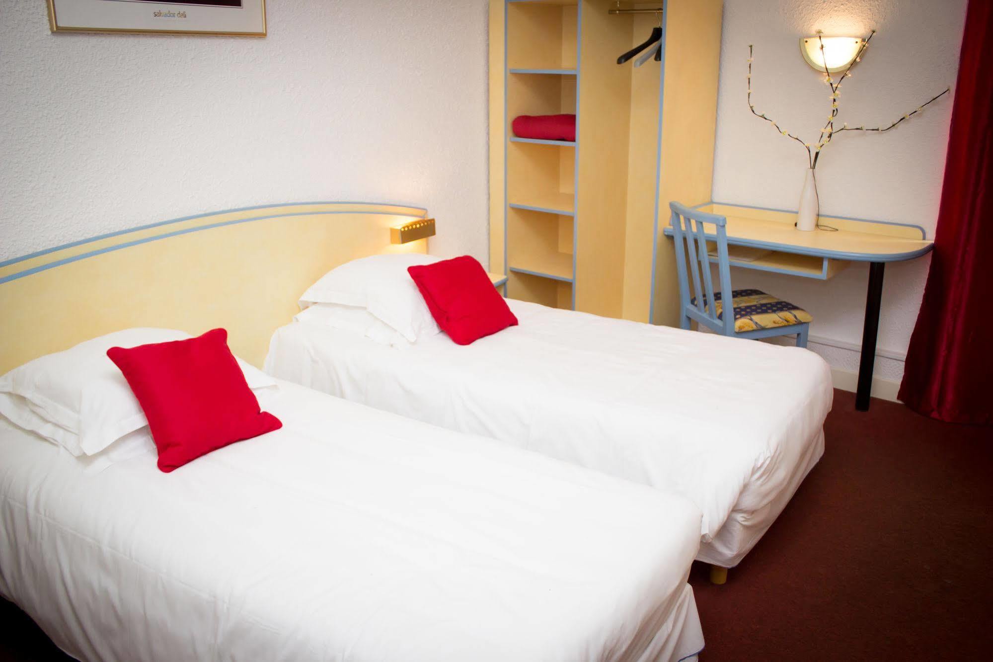 Hotel Le Terminus Tarascon Zewnętrze zdjęcie